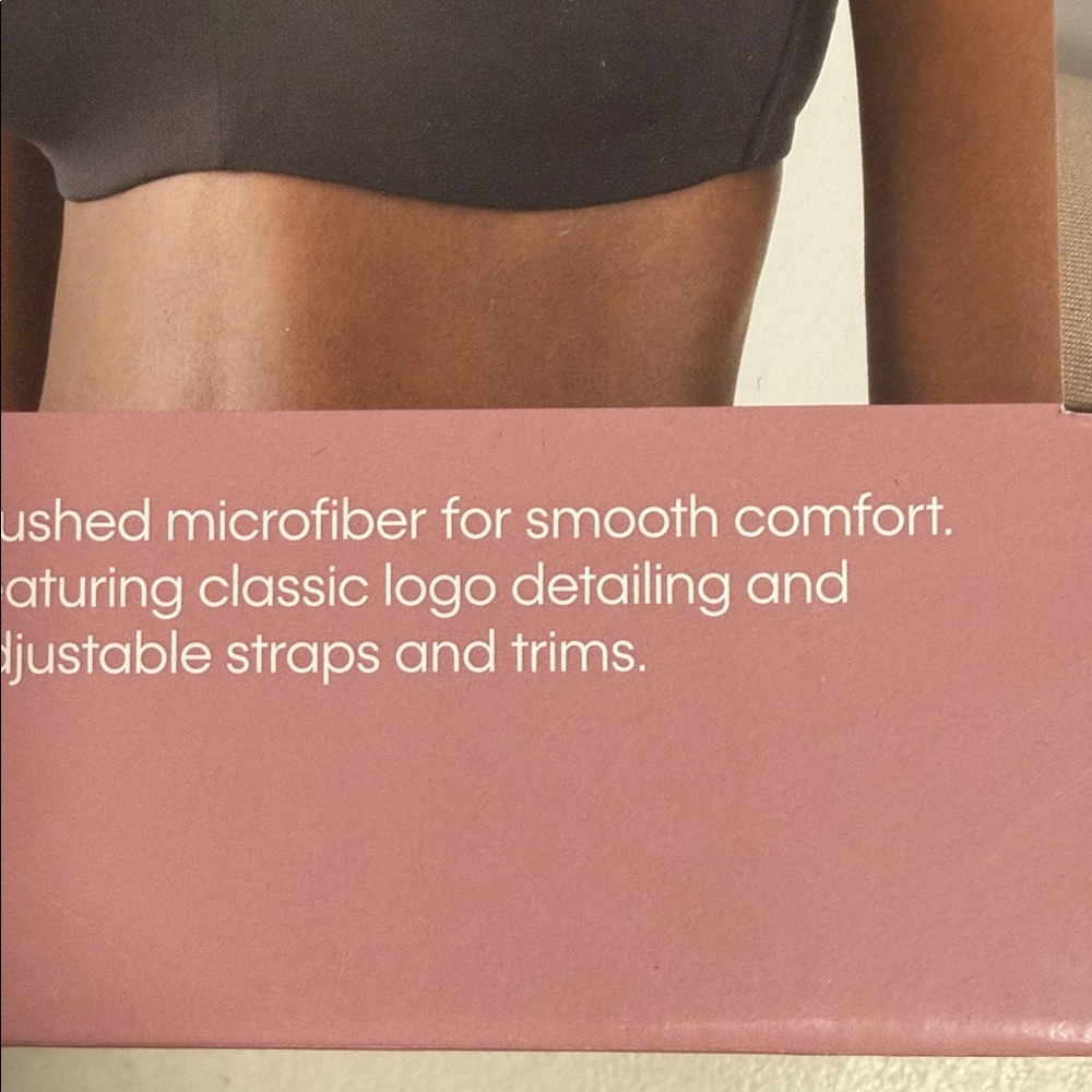 Calvin Klein 2-Pack Lightly Lined Wireless Bras – Black & Nude - Picture 4 of 6